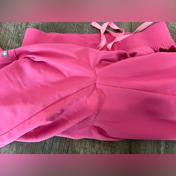 Figs F Cancer pink. Cade cargo Medium. - Picture 3 of 5